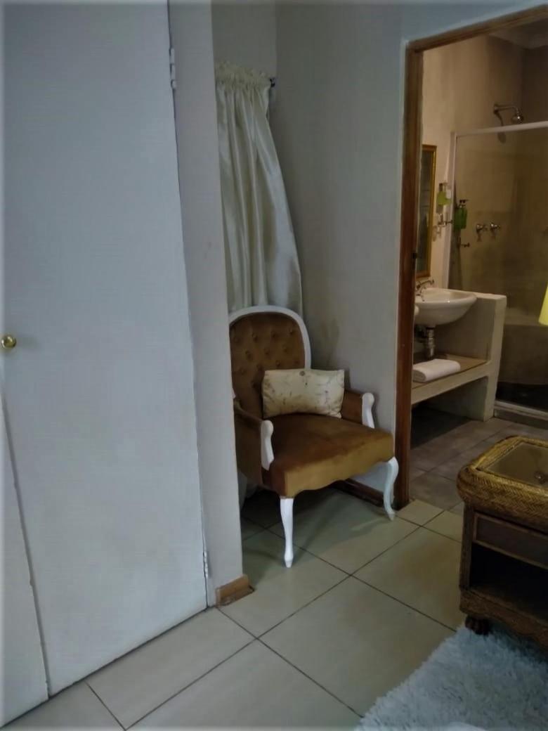 Emerald Guest House Springs Esterno foto